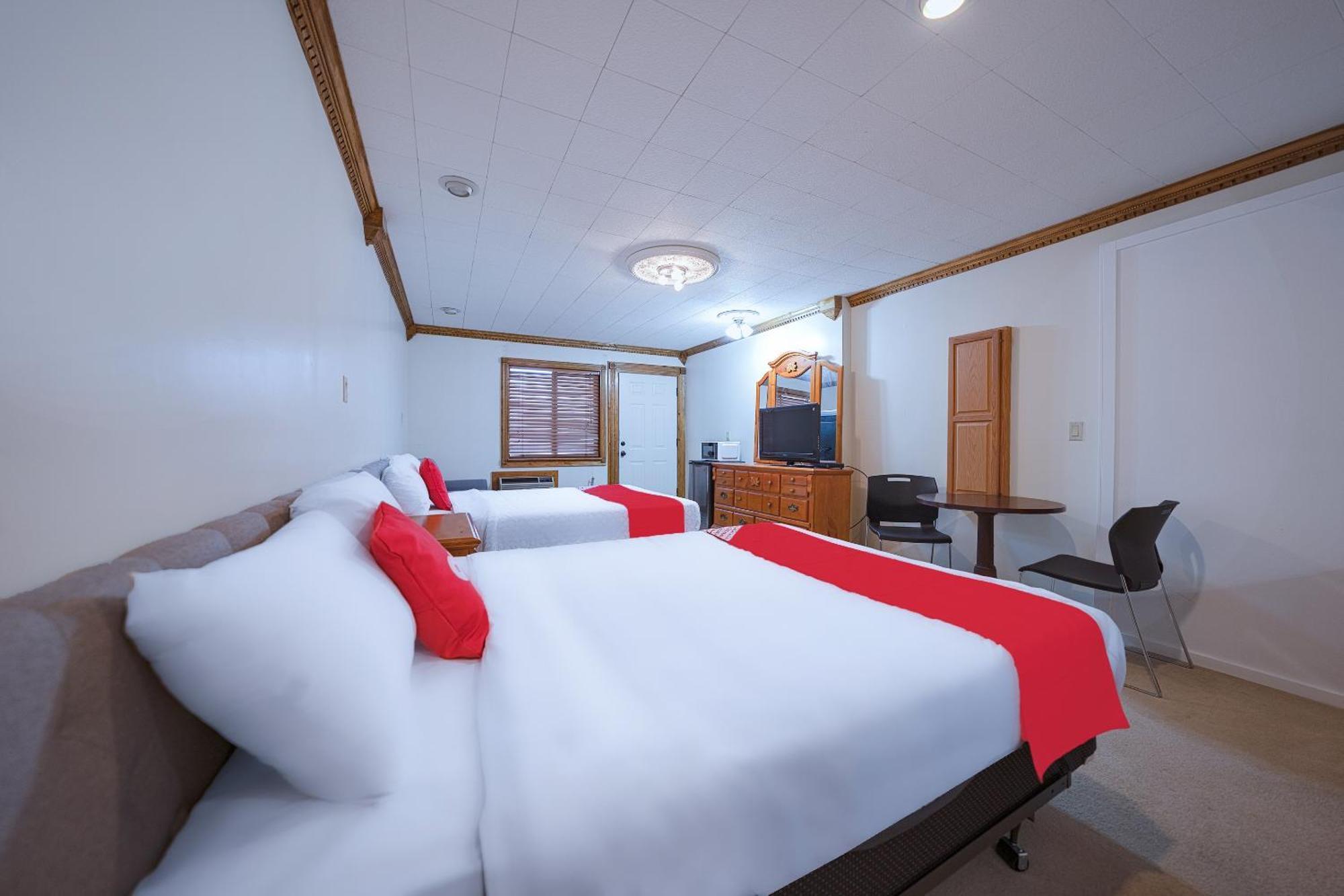 Oyo Hotel Portland Or Near Airport Грешам Екстериор снимка