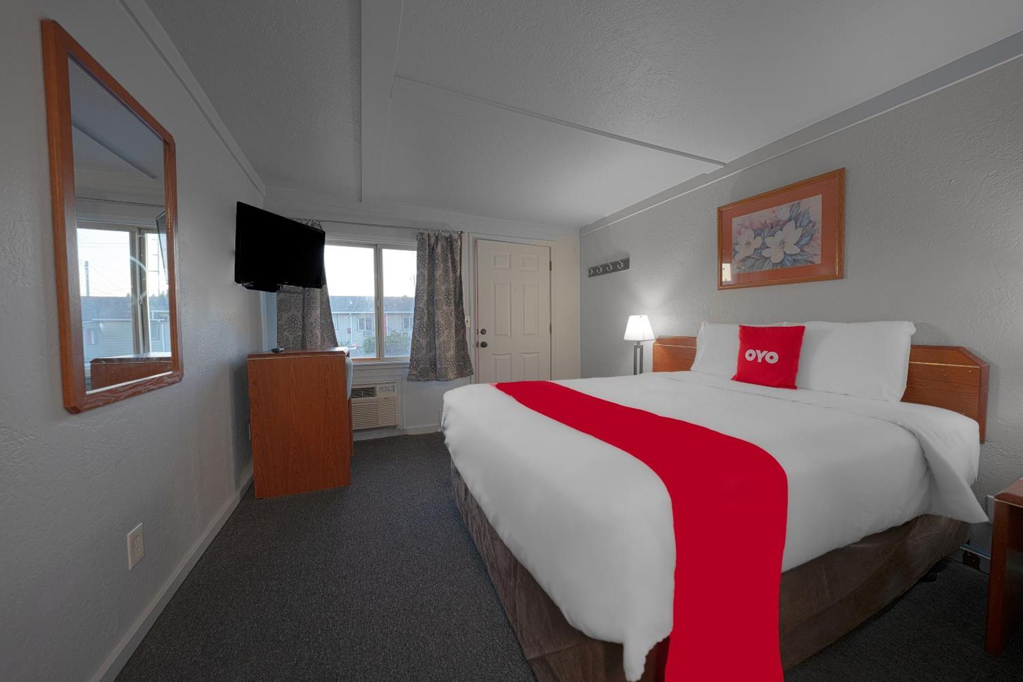 Oyo Hotel Portland Or Near Airport Грешам Екстериор снимка
