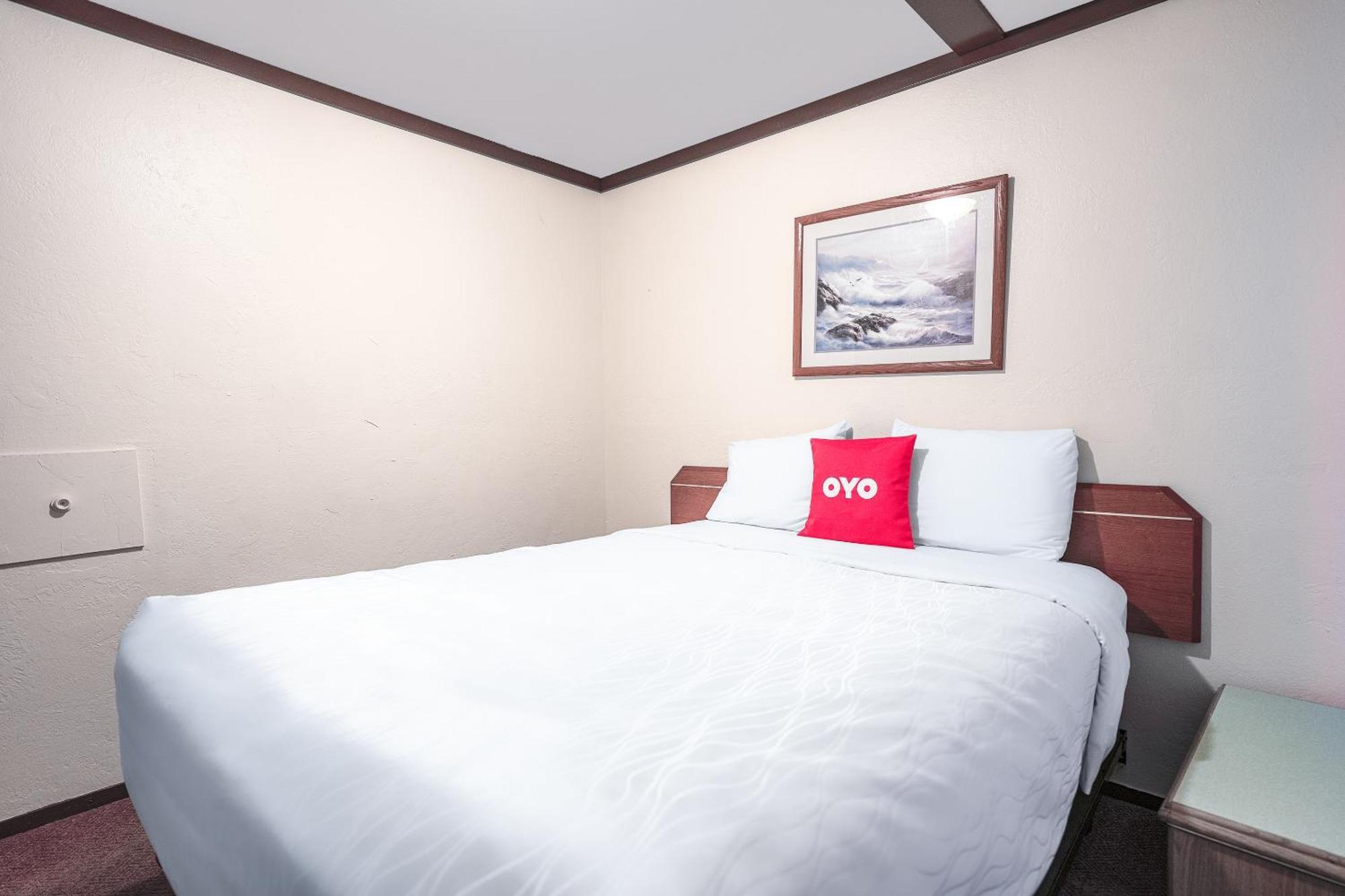 Oyo Hotel Portland Or Near Airport Грешам Екстериор снимка